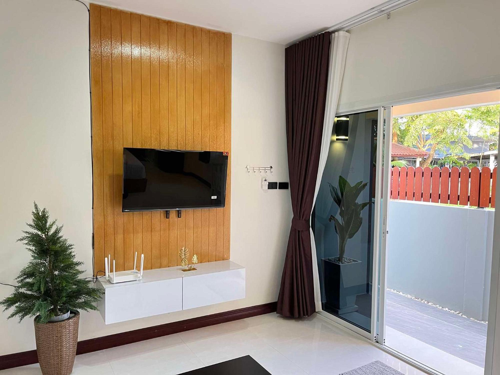 Soldeera House - Bangtao Apartment Phuket Bagian luar foto